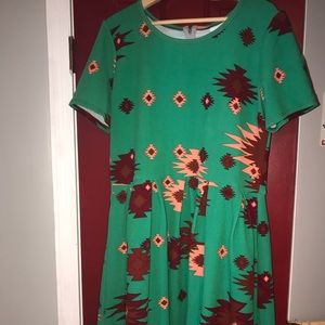 EUC size 3XL Amelia from LulaRoe